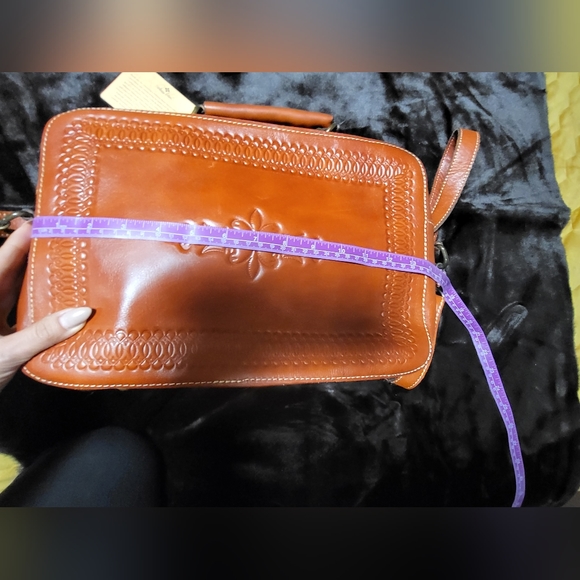 Patricia Nash purse - Picture 6 of 12